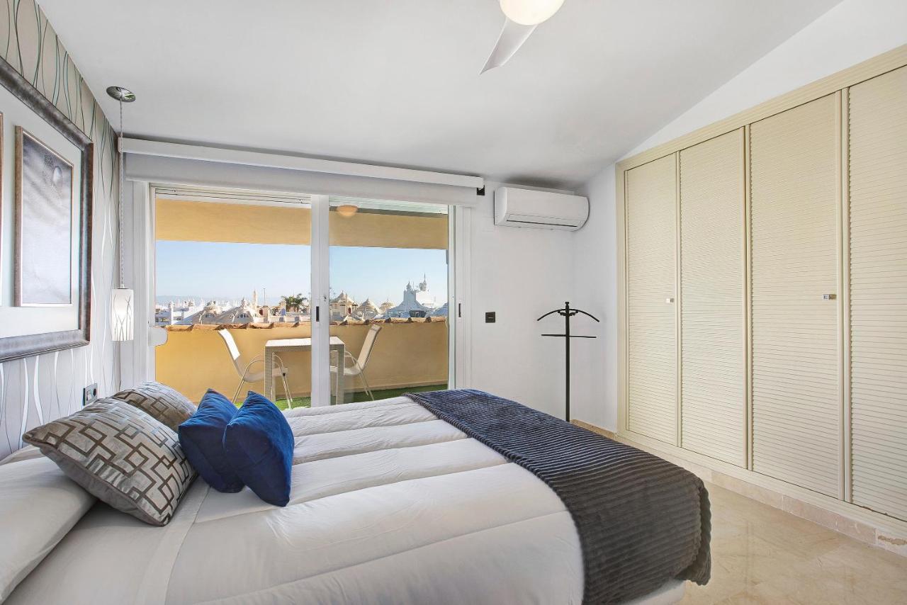 Luxury In Puerto Marina Leilighet Benalmádena Eksteriør bilde
