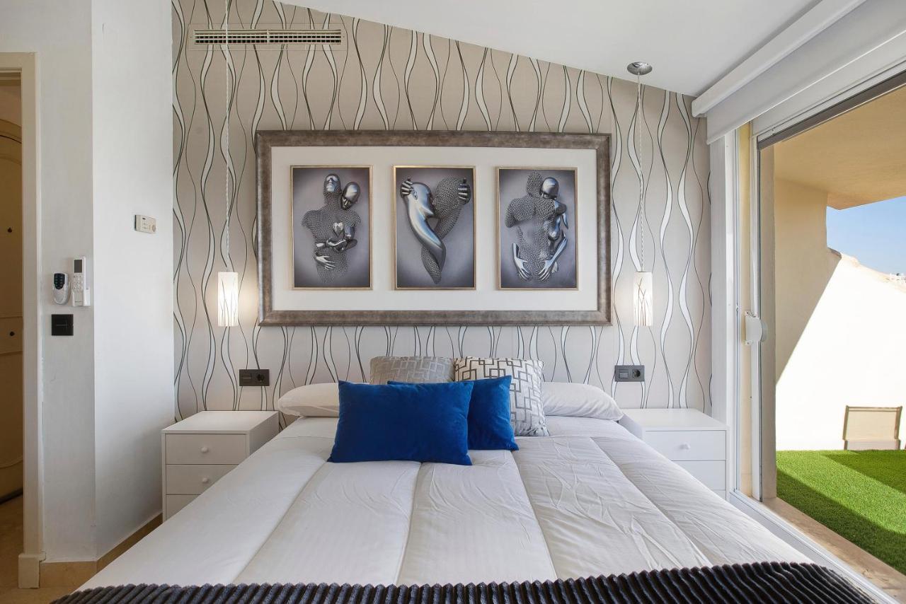 Luxury In Puerto Marina Leilighet Benalmádena Eksteriør bilde